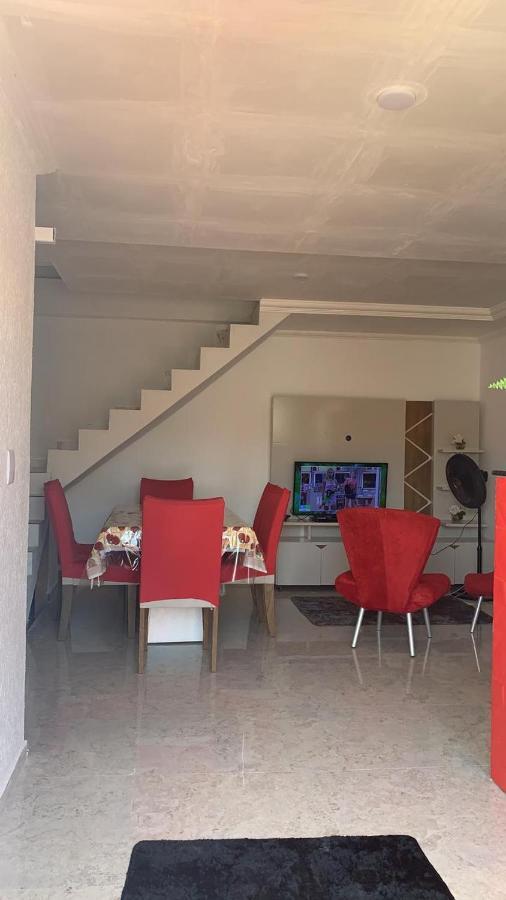 Apartamento Duplex Mobiliado Em São Pedro da Aldeia Exteriér fotografie