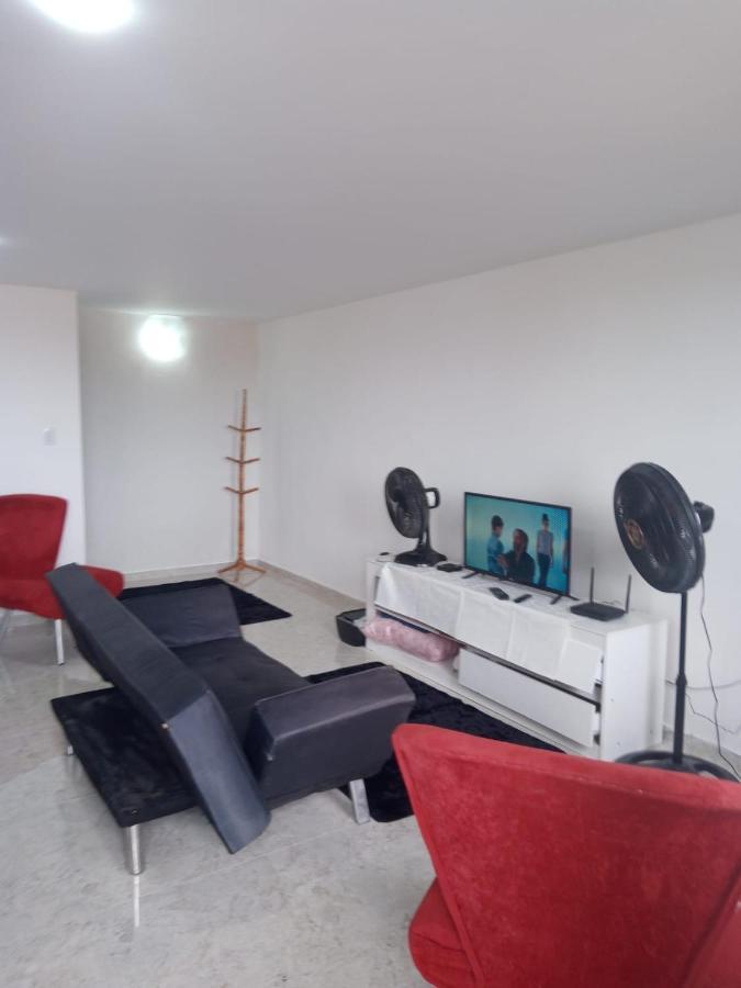 Apartamento Duplex Mobiliado Em São Pedro da Aldeia Exteriér fotografie