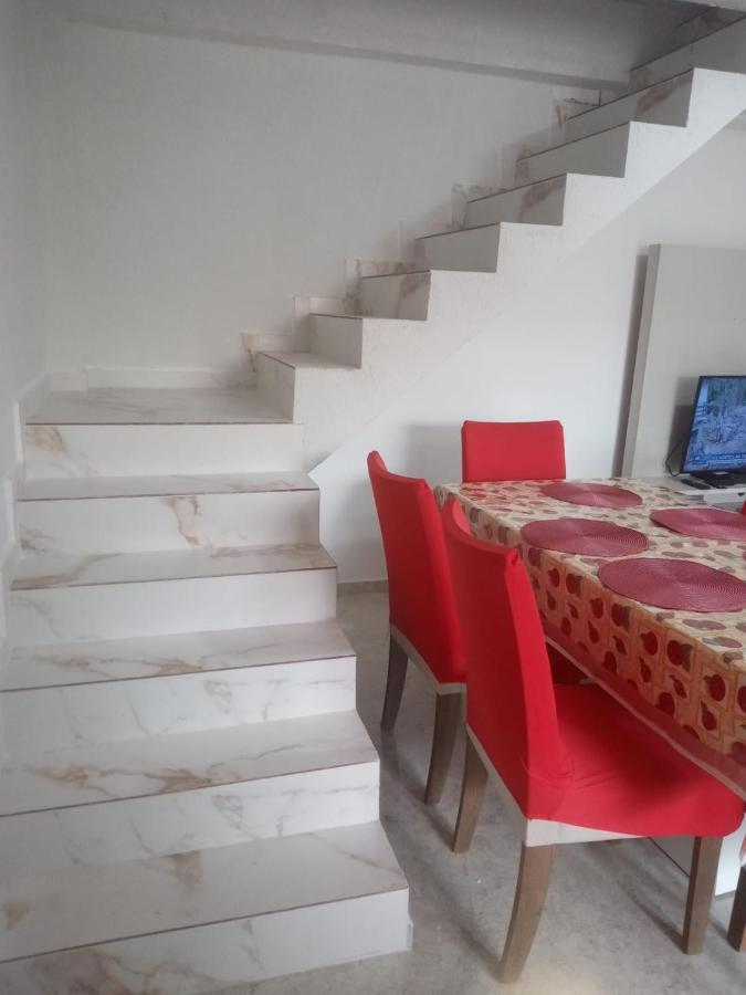 Apartamento Duplex Mobiliado Em São Pedro da Aldeia Exteriér fotografie